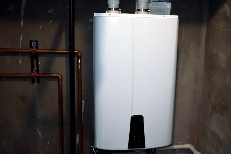 Why Should You Upgrade to a Tankless Water Heater in Cape Coral, FL?
