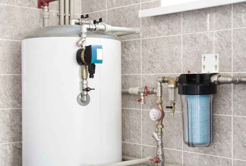 Tank or Tankless? Which Is Best for Me in Fort Myers, FL?